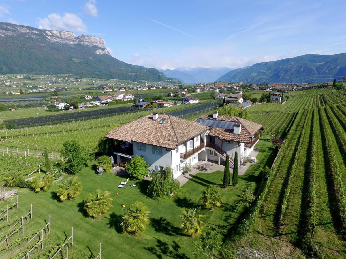 Weinhof Mumelter Apartman Appiano Sulla Strada Del Vino Kültér fotó